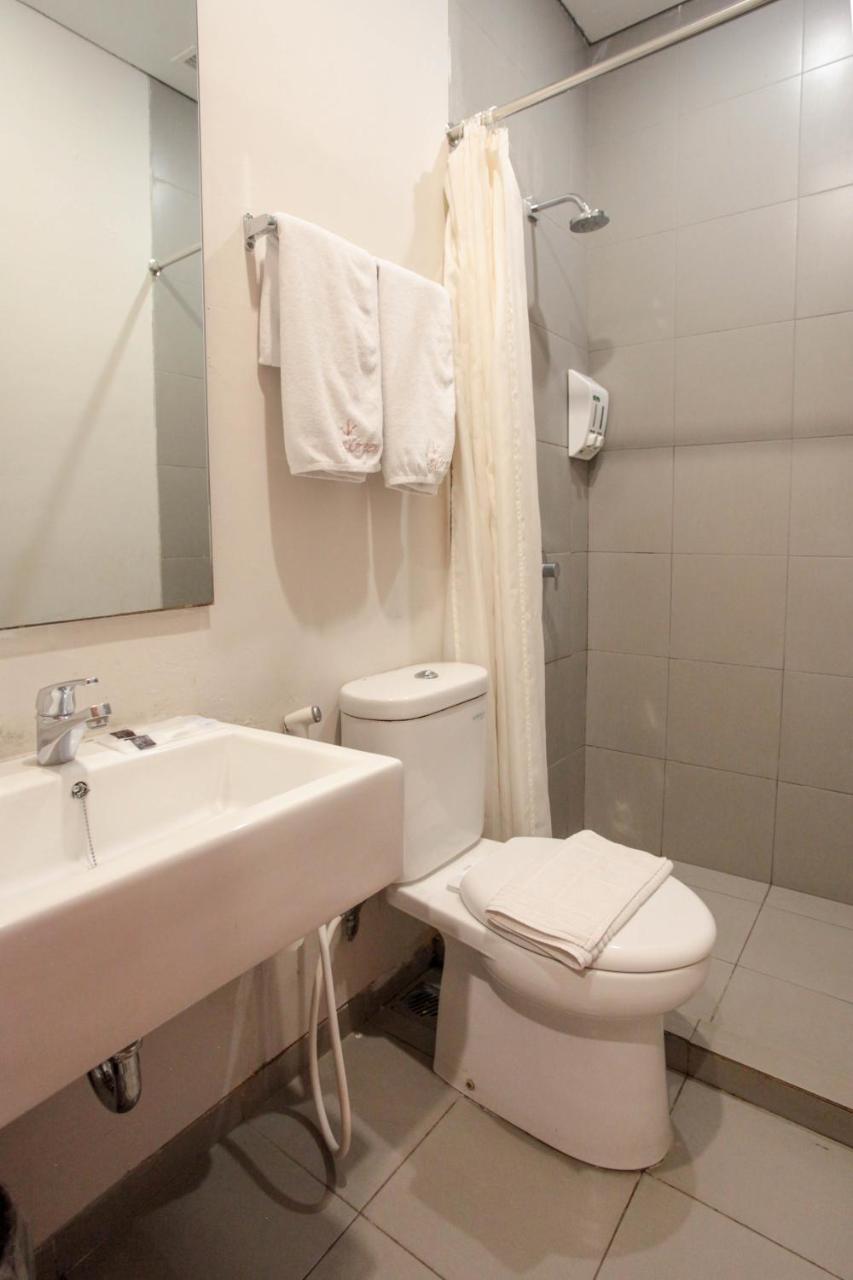 Legreen Suite Kuningan Giacarta Esterno foto