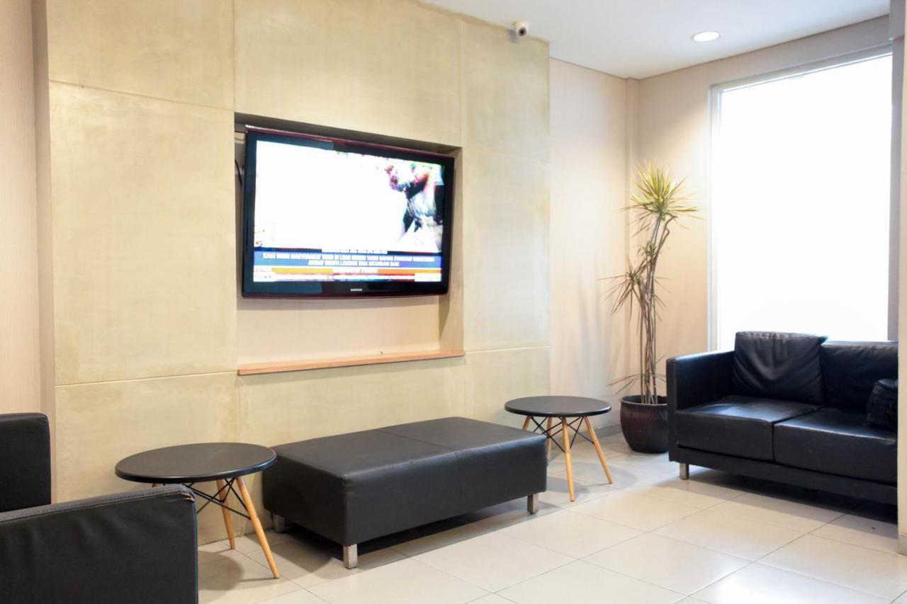 Legreen Suite Kuningan Giacarta Esterno foto
