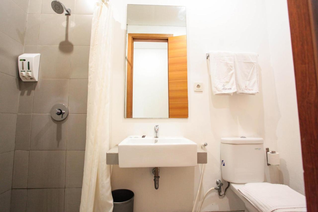 Legreen Suite Kuningan Giacarta Esterno foto