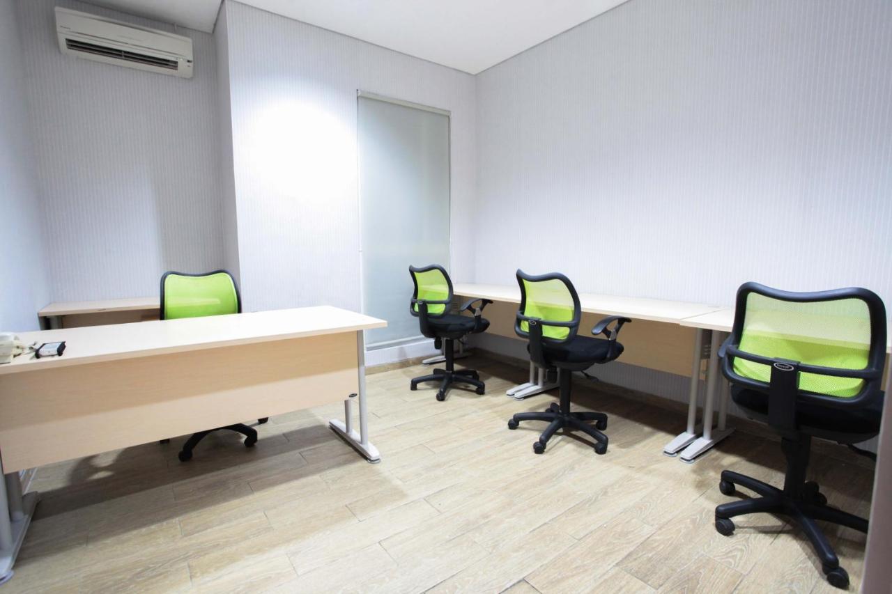 Legreen Suite Kuningan Giacarta Esterno foto