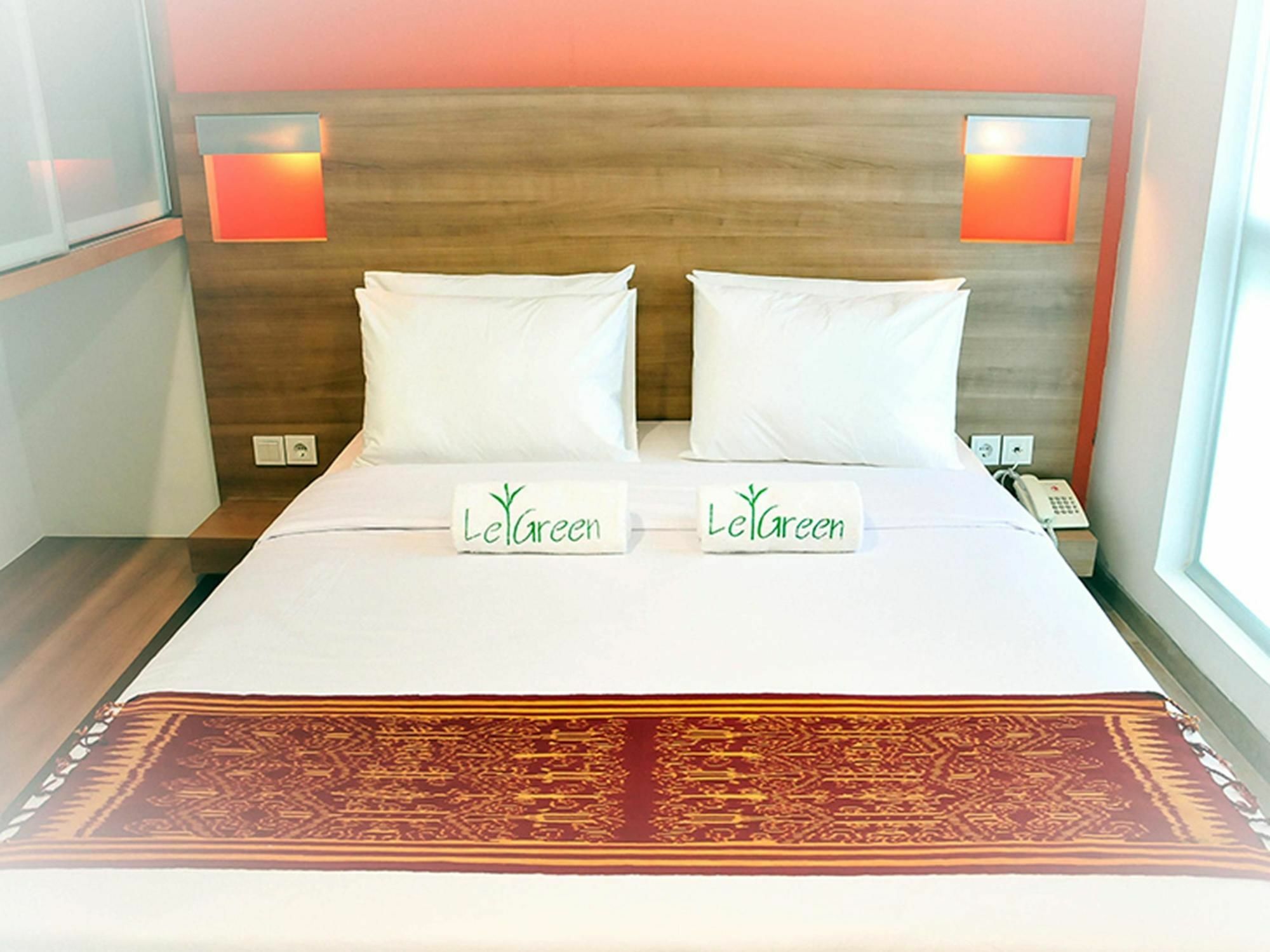 Legreen Suite Kuningan Giacarta Esterno foto